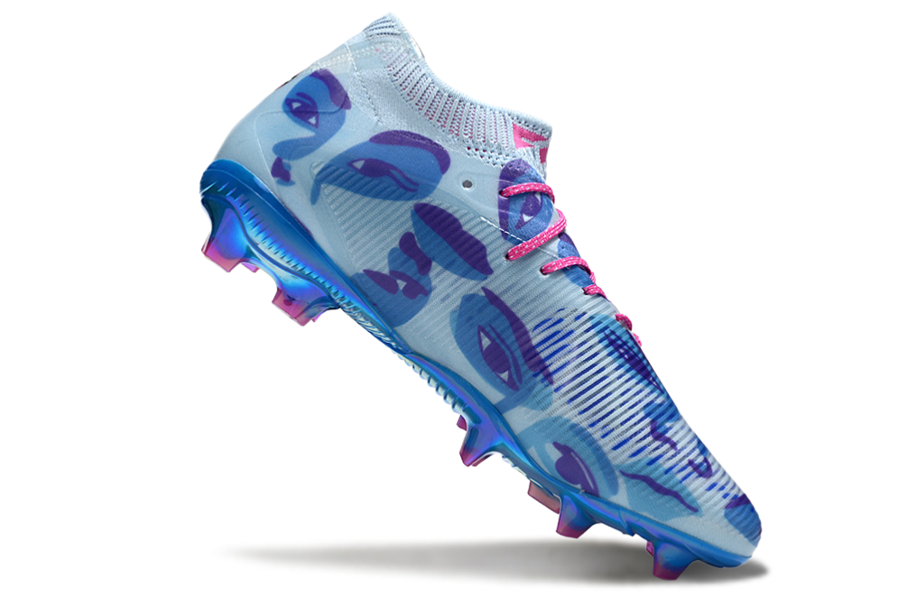 PUMA Future 8 Ultimate FG Coupe du Monde des Clubs X Kidsuper - Day Dream/Bleu/Lapis-lazuli ÉDITION LIMITÉE