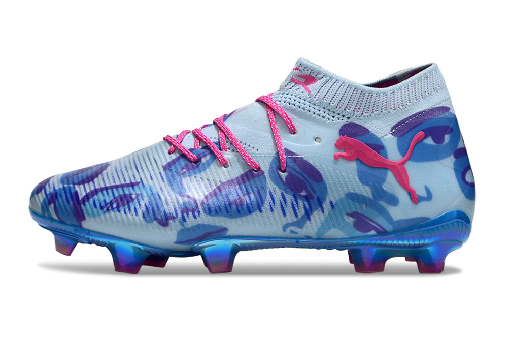 PUMA Future 8 Ultimate FG Coupe du Monde des Clubs X Kidsuper - Day Dream/Bleu/Lapis-lazuli ÉDITION LIMITÉE